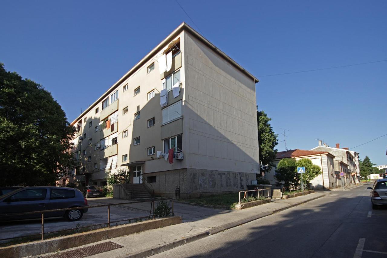 Apartment Bizjak Pula Exterior photo